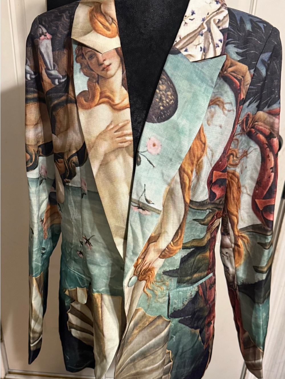 Ancient Art Blazer - Picture 4 of 9